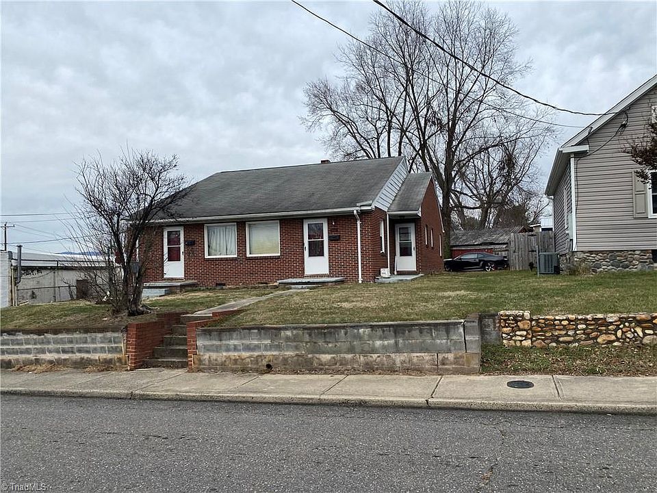 1st image of 306 Orchard St #308