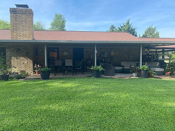 4th image of 3 Glencove Cir