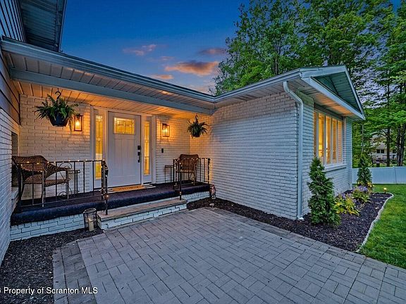 2nd image of 313 Sunset Rd