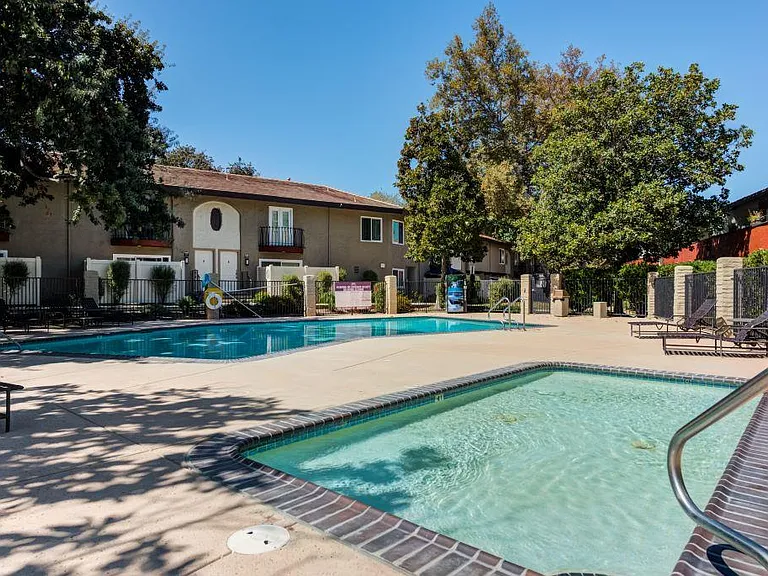 The Meadows of Westlake Village — Photo 63