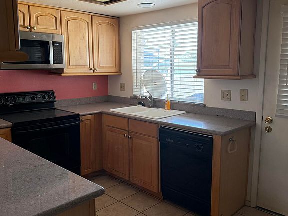 4th image of 3415 W CITRUS Way