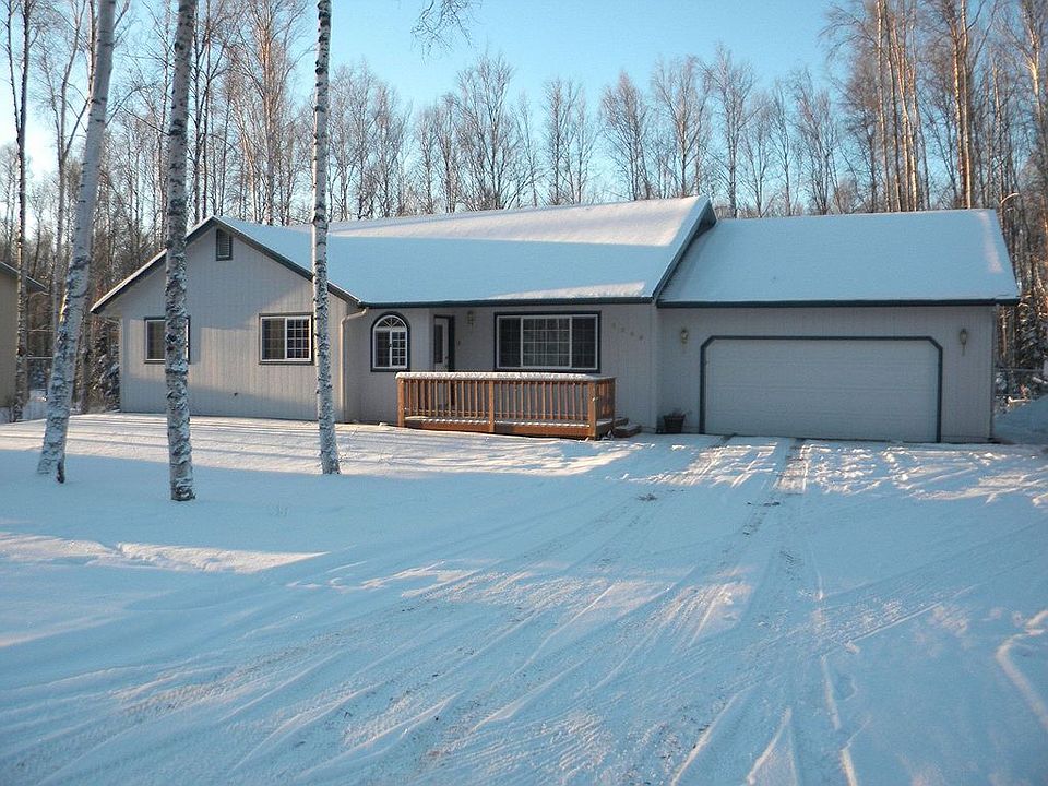 Front yard-winter wonderland