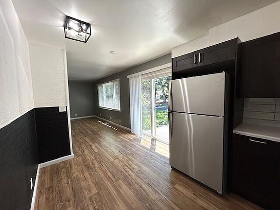 5th image of 15190 Leonard Rd