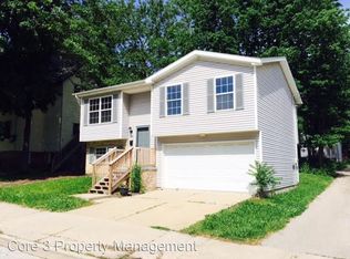 505 N McLean St #N, Bloomington, IL