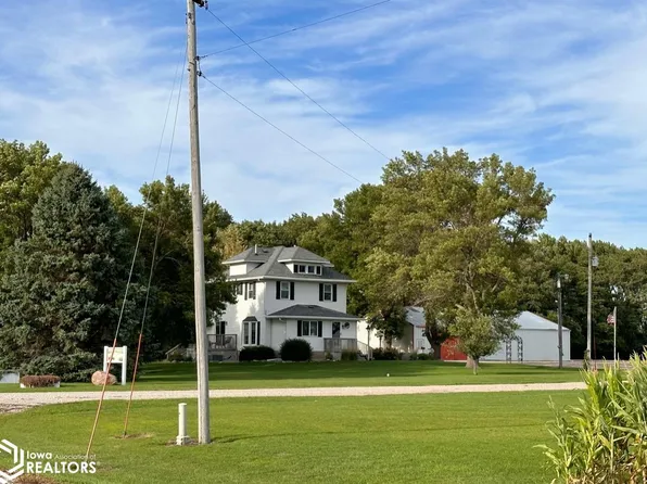 1060 Franklin Ave, Kanawha, IA 50447
