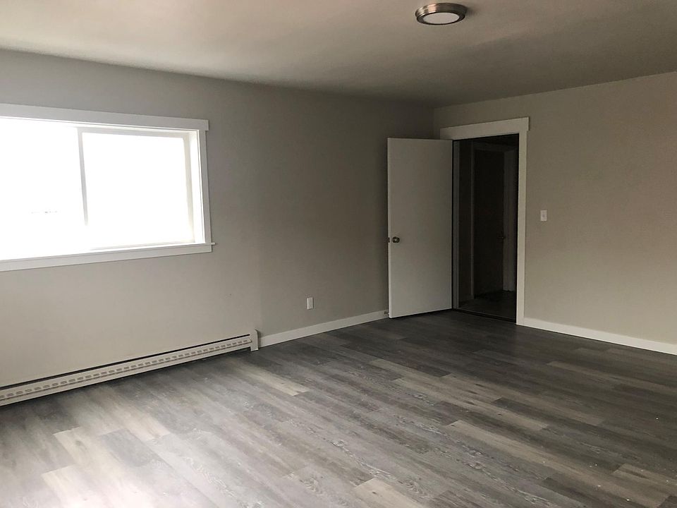 1st image of 3517 S 56th St #A