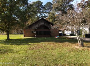 213 Harbor Ln, Brandon, MS 39047