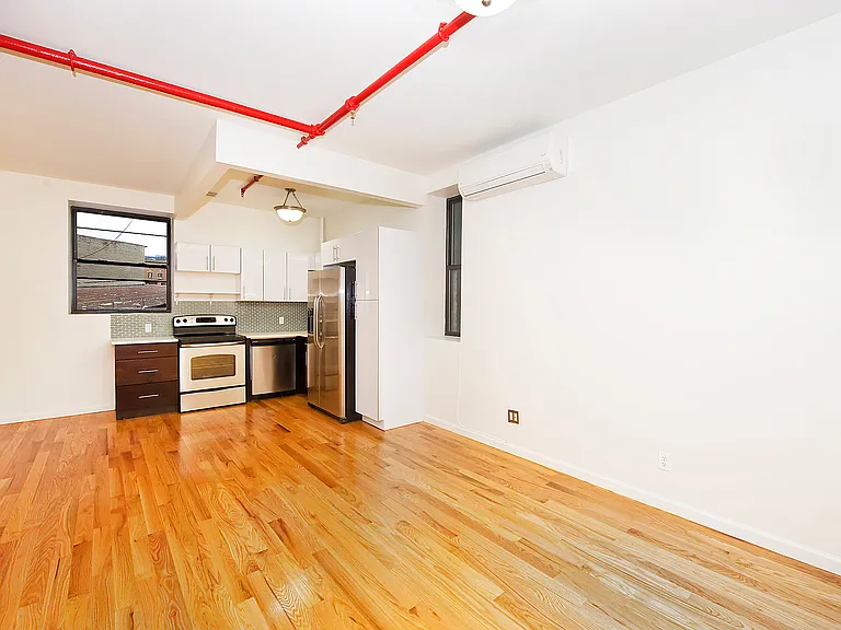 177 W 26th St #204 — Photo 1