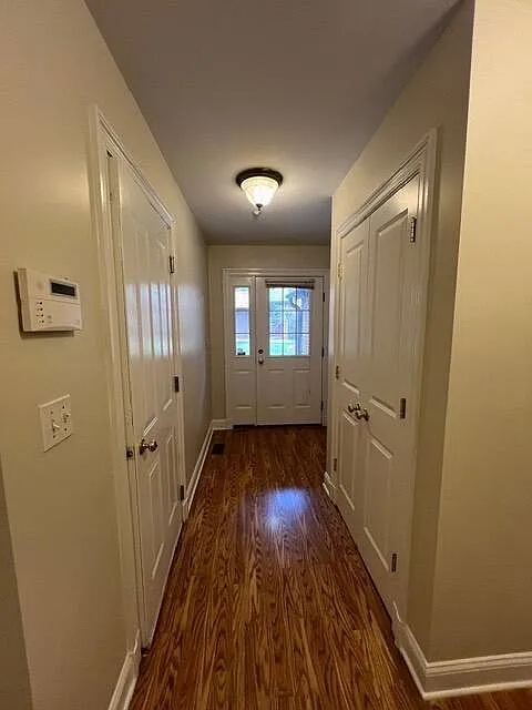 2 bed, 2.0 bath, $4,095 — Photo 2