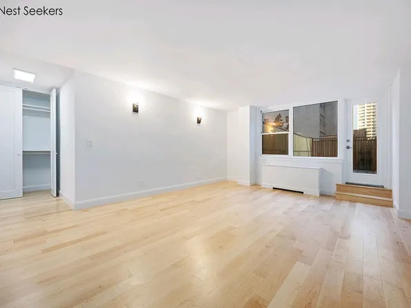200 E 58th St APT 5J, New York, NY 10022