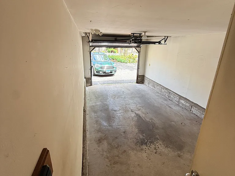 22 Sycamore Ln #22 — Photo 38