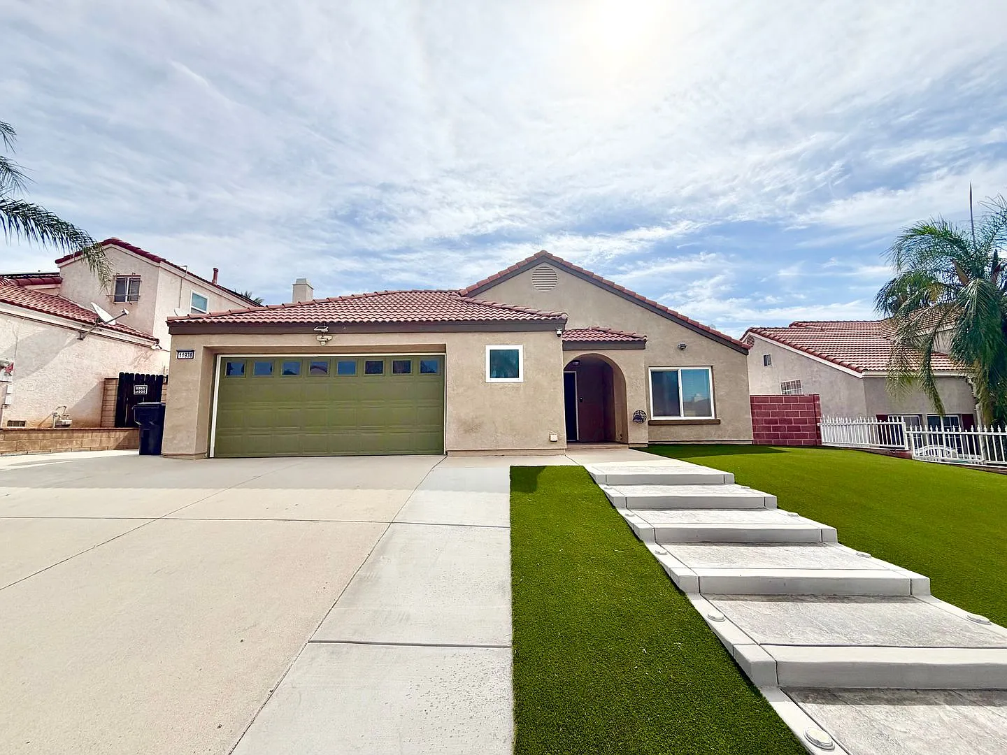 Updated 4-Bedroom Home With Massive Backyard, Open Floor Plan & Modern Kitchen! — Photo 1