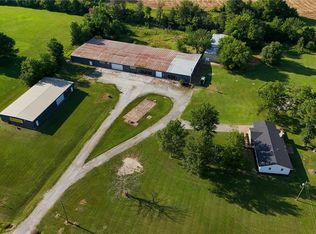 8910 Highway 39, Chanute, KS 66720