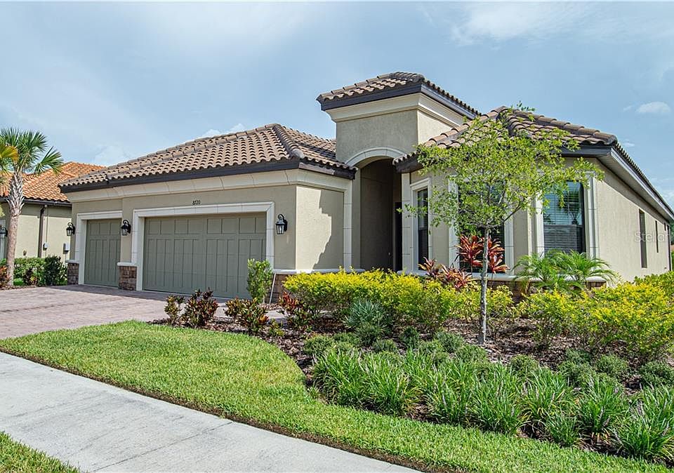 2nd image of 8720 Sorano Villa Dr