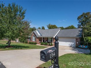 1354 Sedgewood Ln, Lincolnton, NC 28092