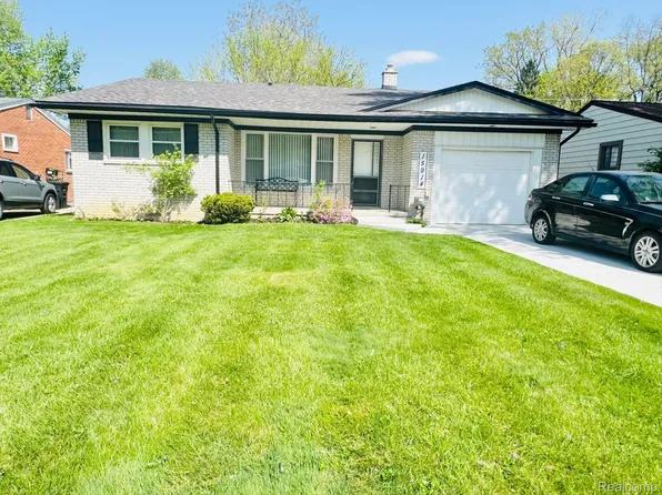 15914 Deering St, Livonia, MI 48154