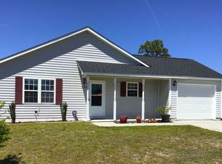 133 Charlton Rd, Hubert, NC 28539