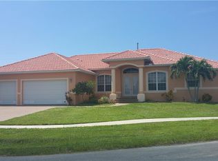 880 Rose Ct, Marco Island, FL 34145