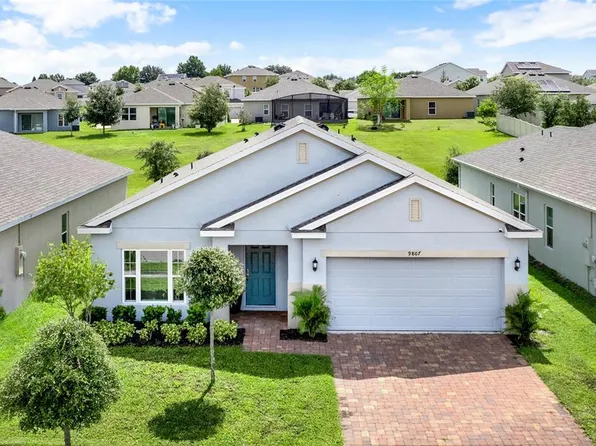 9807 Kinmore Dr, Groveland, FL 34736