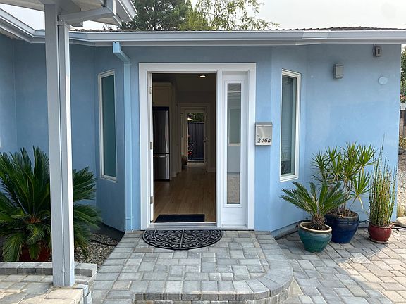 4th image of 246 Mattson Ave #246A
