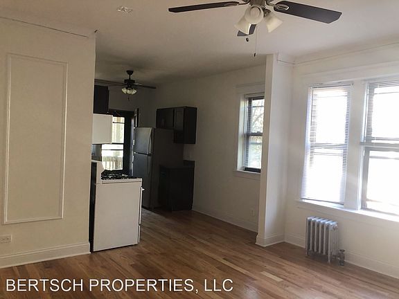 4th image of 4886 N Magnolia Ave APT 2N