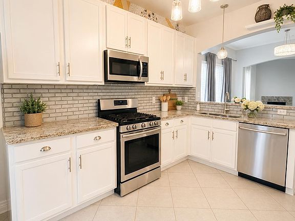 4th image of 18315 Brenwood Manor Dr