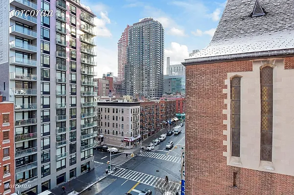 Sold by Corcoran | media 7