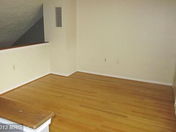 3rd image of 4324 Gilmer Ct