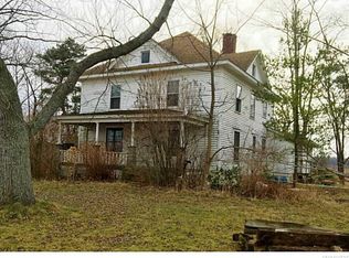 1258 Lockport Rd, Youngstown, NY 14174