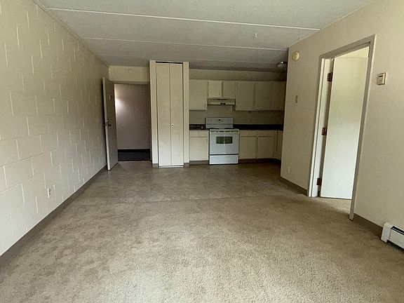 3rd image of 660 Monette Ave APT 215