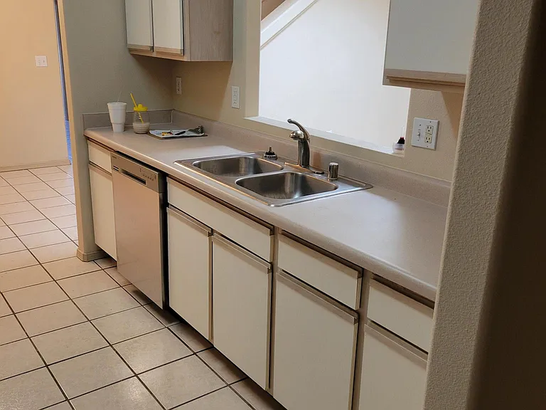 703 Athenian Way — Photo 6
