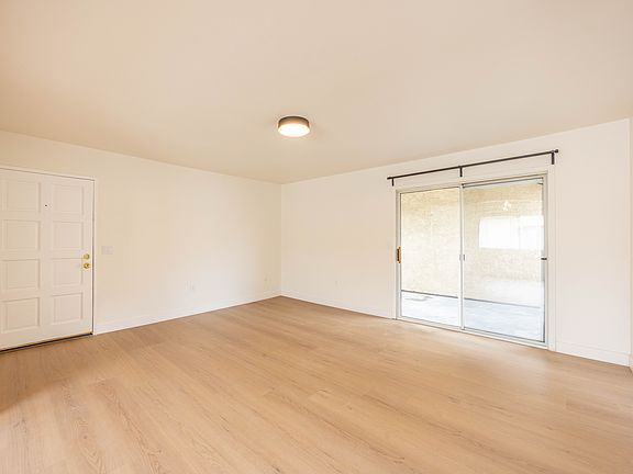 4th image of 7024 Rosemead Blvd #A