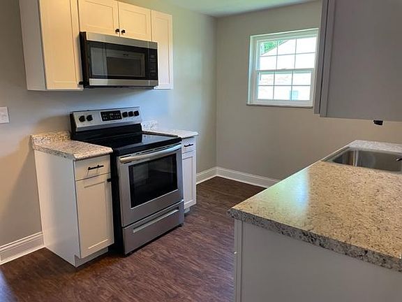 2nd image of 37 Grand Ave APT 3