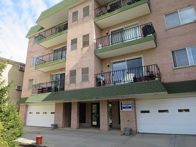 1st image of 5460 W Higgins Ave APT 201