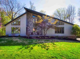 63 Oak Meadow Rd, Evansville, IN 47725