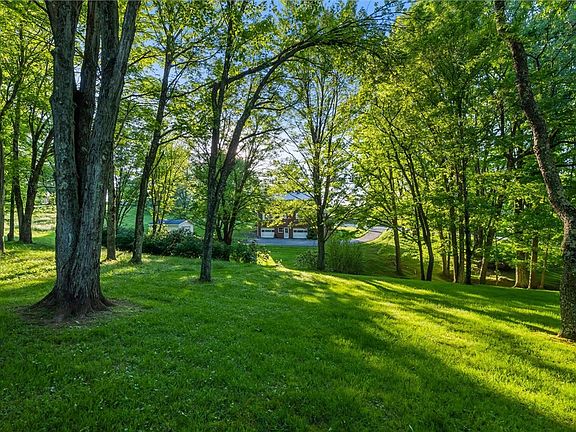 2nd image of 420 Sarver Rd