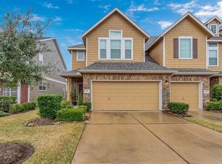 8331 Greys Ln, Houston, TX 77095