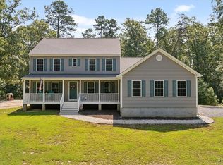 4394 Pampa Rd, Gloucester, VA 23061