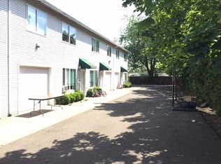 7406 SE Henderson St APT C, Portland, OR 97206