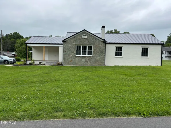 701 Parkway Blvd, Elizabethton, TN 37643