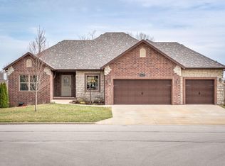 622 N Alexandria St, Nixa, MO 65714