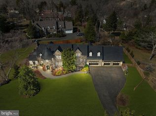 1300 Gilbert Rd, Jenkintown, PA 19046