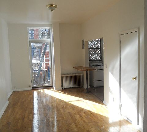 3rd image of 182 E 111th St APT 2