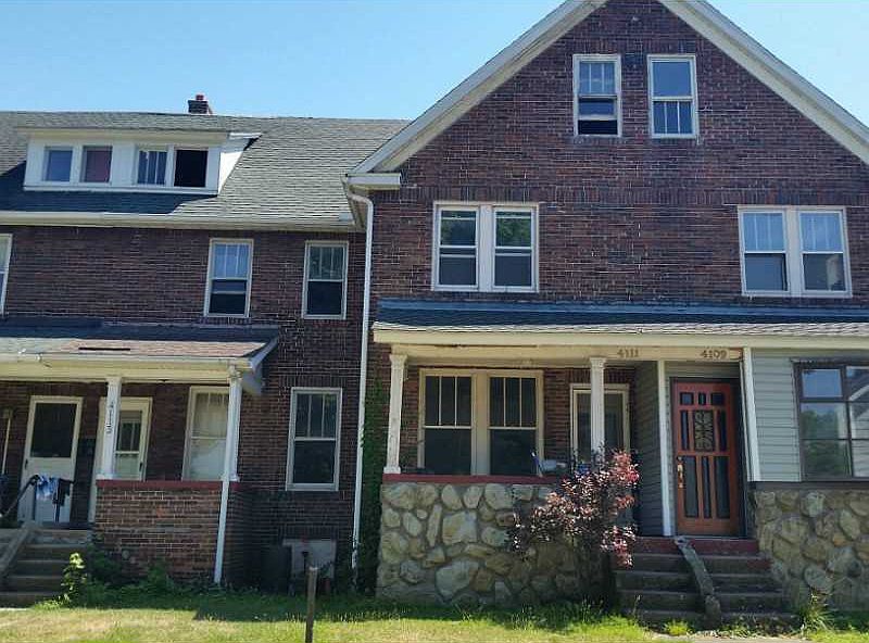 2nd image of 4111 Bell St
