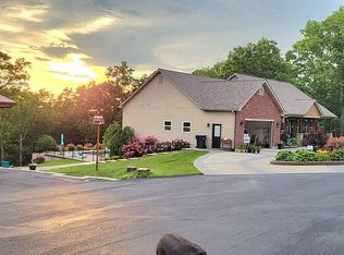 3097 Brook Stone Rd, Festus, MO 63028