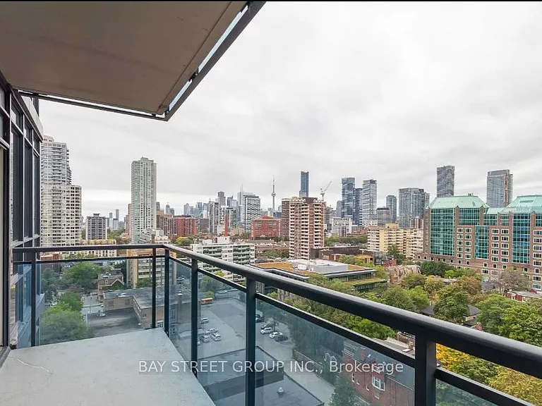 28 Linden St #1206 — Photo 13