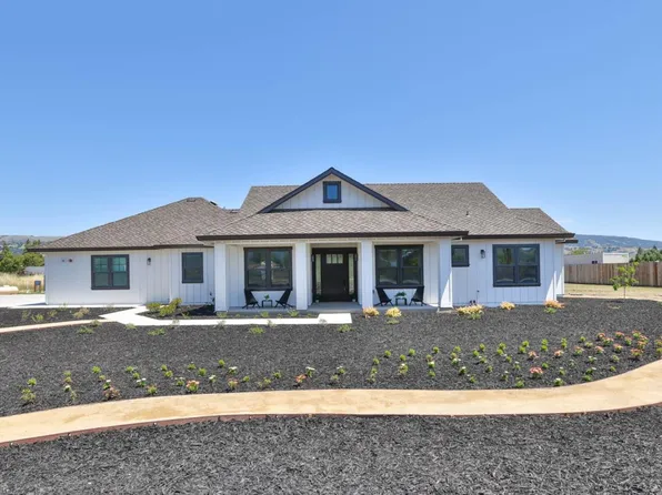 920 E Middle Ave, San Martin, CA 95046