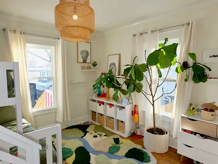 1624 Fatherland St — Photo 10