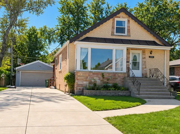 2212 Terry Ln W, Broadview, IL 60155