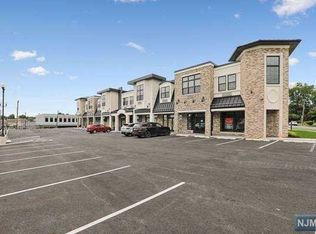 110 Market St UNIT 208, Saddle Brook, NJ 07663